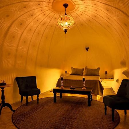 Black Bay Caves Suites Akrotírion Exteriör bild