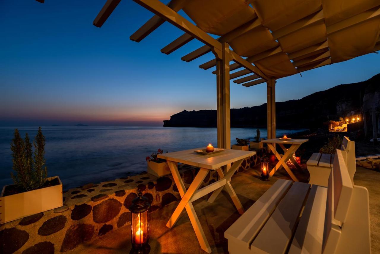 Black Bay Caves Suites Akrotírion Exteriör bild