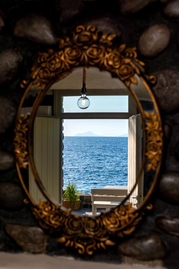 Black Bay Caves Suites Akrotírion Exteriör bild